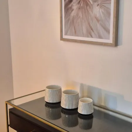 Stylish In Holesovice Apartment *