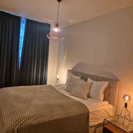 Stylish In Holesovice Apartamento