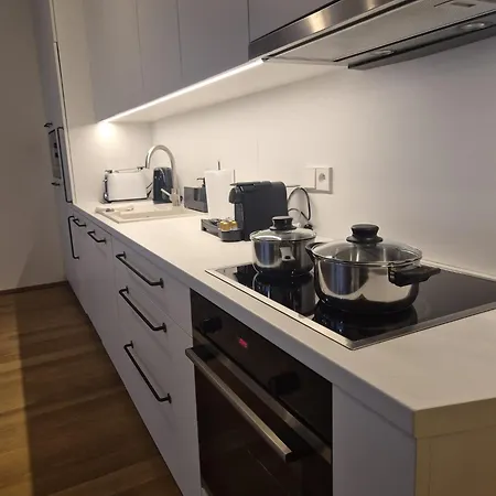 Apartment Stylish In Holesovice Prague