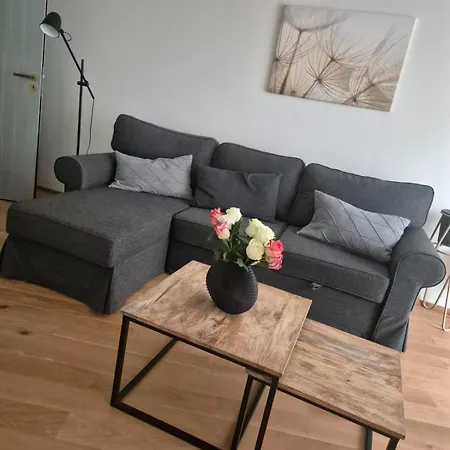 Stylish In Holesovice Apartment Prague