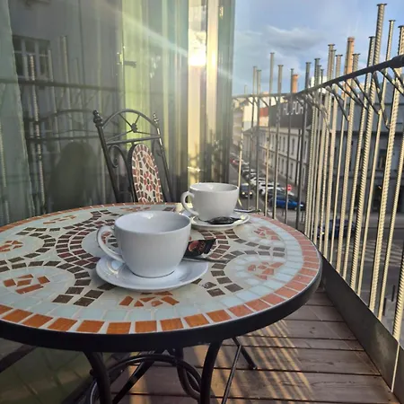 Stylish In Holesovice Apartamento *