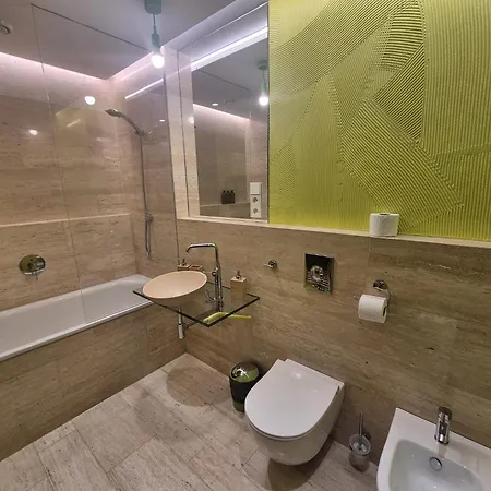 Stylish In Holesovice Apartment Prague